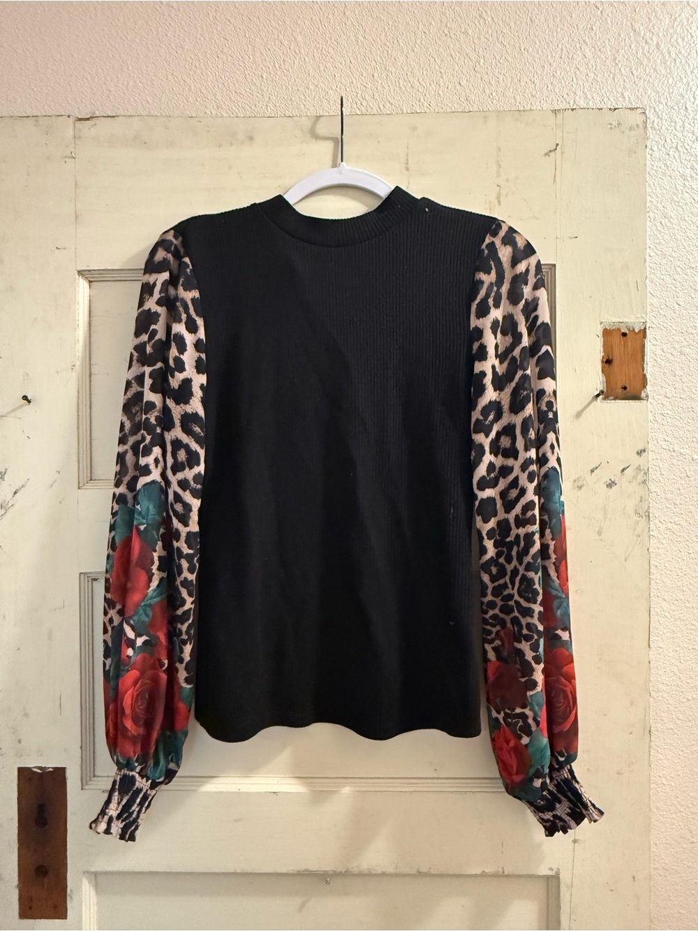 Leopard Floral Balloon Sleeve Black Top Size M